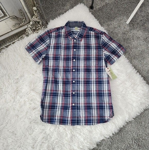 Class Club Boy's Short Sleeve Plad Button down shirt. Size 18/20. New. C1 - Picture 1 of 8